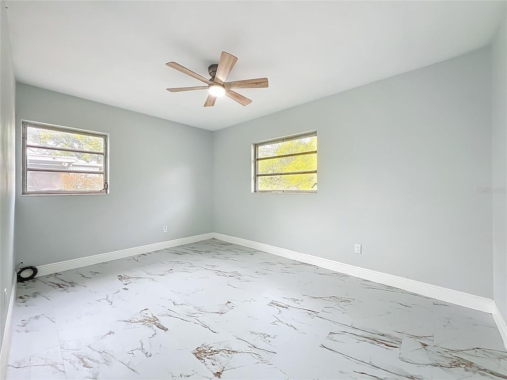 Image 25 of property listing at 5399 PALADIN WAY, Orlando, FL 32810