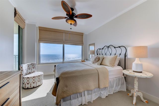 801 E Beach Drive BC0908, Galveston, TX 77550