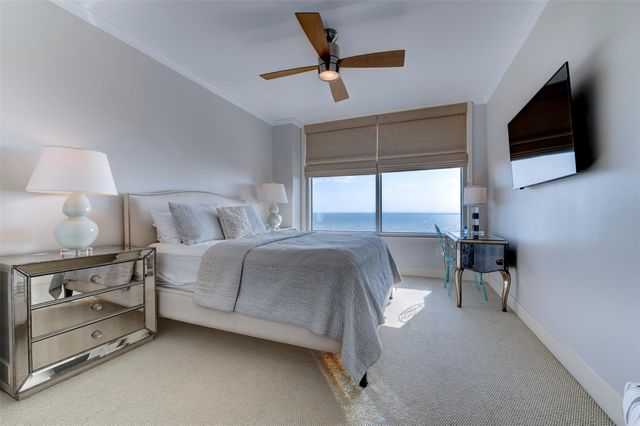 801 E Beach Drive BC0908, Galveston, TX 77550