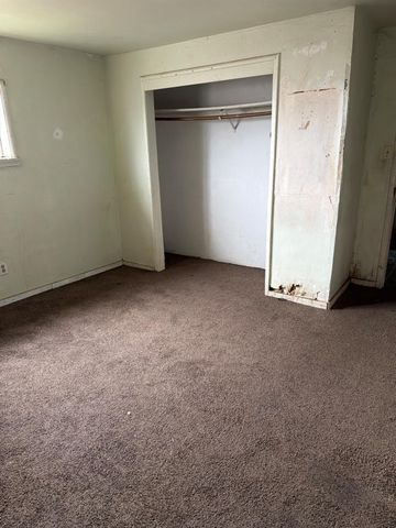 212 El Paso Ave, Modesto, CA 95351