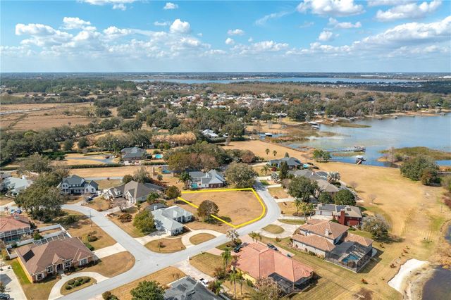 332 HAMILTON SHORE DRIVE, Winter Haven, FL 33883