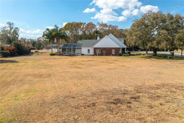 332 HAMILTON SHORE DRIVE, Winter Haven, FL 33883