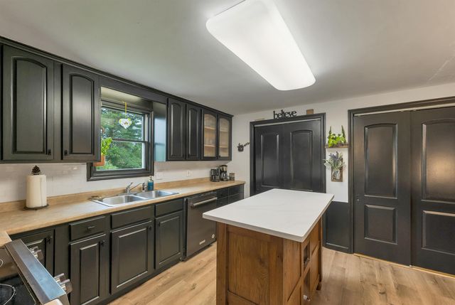 7 Barnard Ridge Road, Meredith, NH 03253