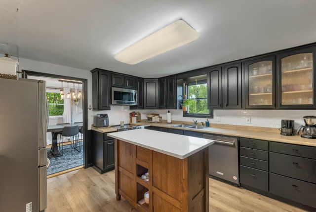 7 Barnard Ridge Road, Meredith, NH 03253