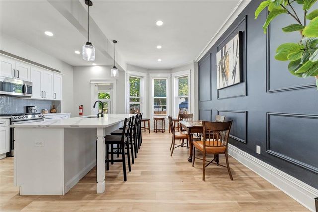 257 WOODLAWN AVE, Jc, West Bergen, NJ 07305