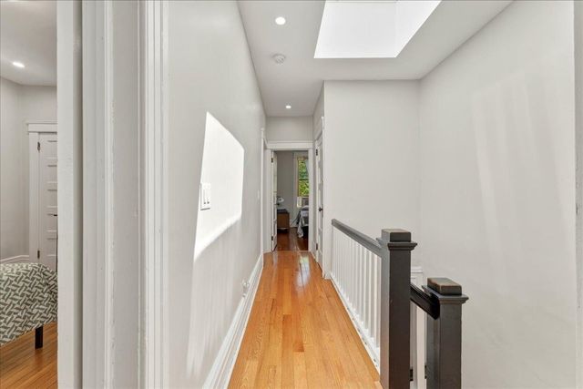 257 WOODLAWN AVE, Jc, West Bergen, NJ 07305