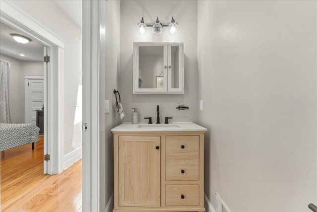 257 WOODLAWN AVE, Jc, West Bergen, NJ 07305