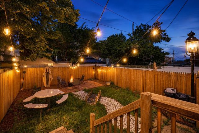 257 WOODLAWN AVE, Jc, West Bergen, NJ 07305