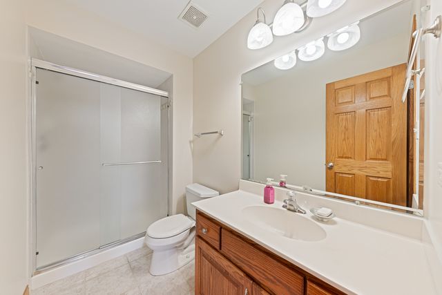 18753 Rosewood Lane, Mokena, IL 60448