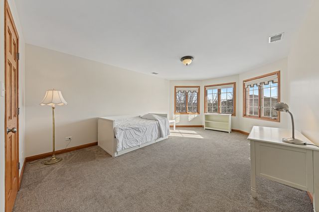 18753 Rosewood Lane, Mokena, IL 60448