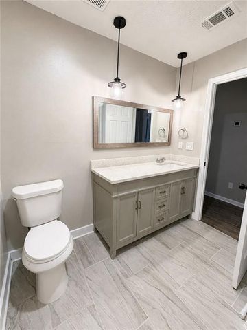2294 SE Fairview Road SE, Conyers, GA 30013