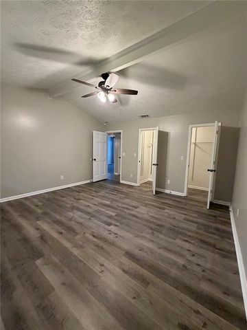 2294 SE Fairview Road SE, Conyers, GA 30013