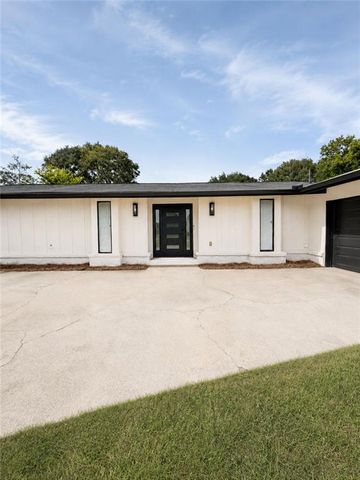 2294 SE Fairview Road SE, Conyers, GA 30013