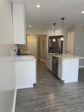 2294 SE Fairview Road SE, Conyers, GA 30013