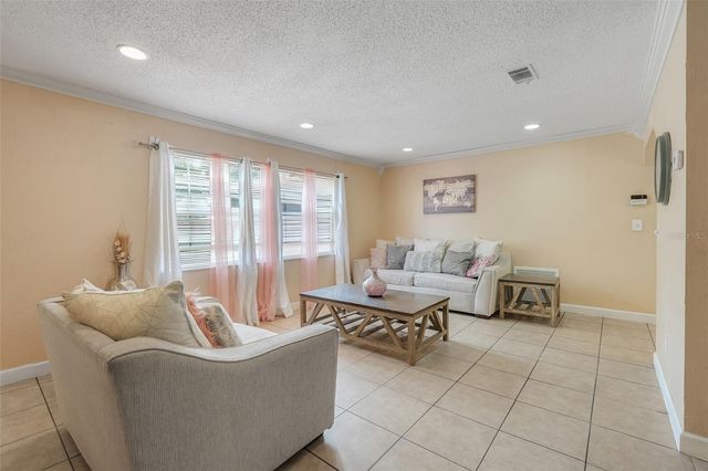 3874 TAM DRIVE, Orlando, FL 32808
