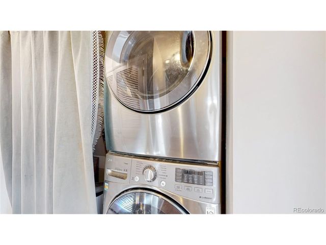 8407 E Lehigh Dr, Denver, CO 80237