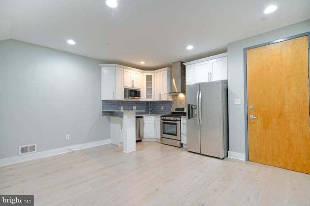 801 N 17TH ST #2, PHILADELPHIA, PA 19130 — photo 2