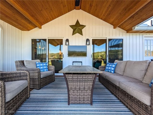 546 E Mohawk Drive, Malvern, OH 44644