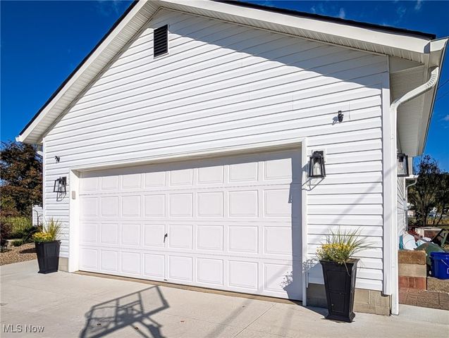 546 E Mohawk Drive, Malvern, OH 44644