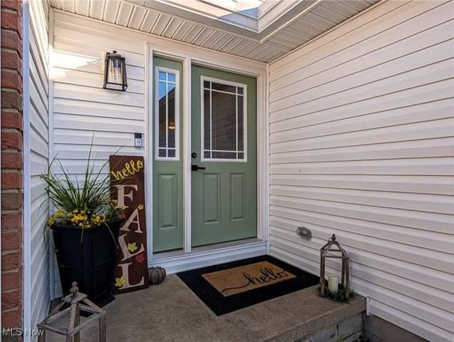 546 E Mohawk Drive, Malvern, OH 44644