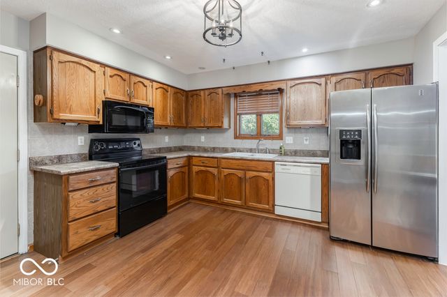 3713 Wild Ivy Drive, Indianapolis, IN 46227