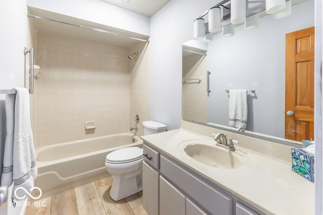 3713 Wild Ivy Drive, Indianapolis, IN 46227