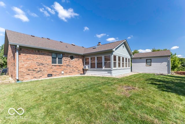 3713 Wild Ivy Drive, Indianapolis, IN 46227