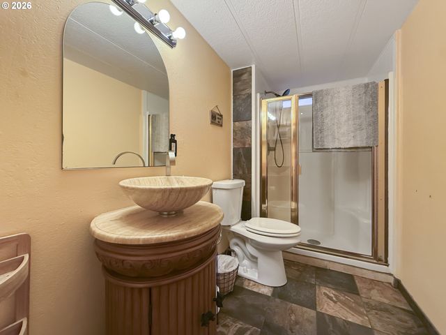 16947 PARKVIEW Dr, Brookings, OR 97415