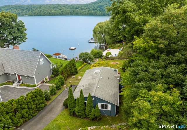 118 Sherry Lane, New Milford, CT 06776