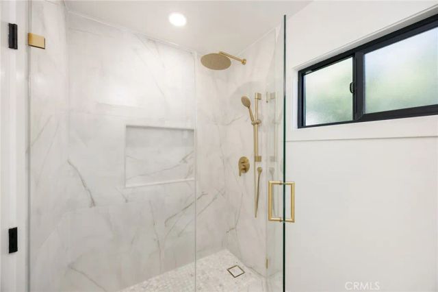 5856 Halbrent Avenue, Sherman Oaks, CA 91411