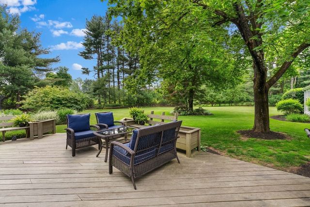 21 Decatur Lane, Wayland, MA 01778
