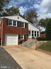 2937 KEENWOOD RD, Norristown, PA 19403