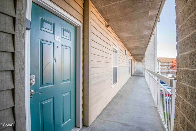 205 Ogle Drive, Pigeon Forge, TN 37863