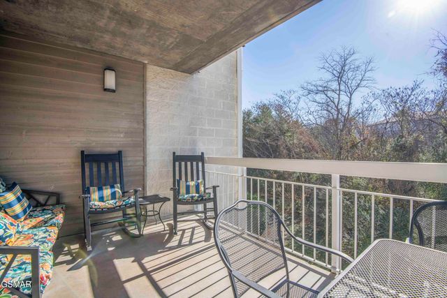 205 Ogle Drive, Pigeon Forge, TN 37863