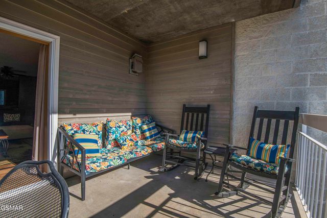 205 Ogle Drive, Pigeon Forge, TN 37863