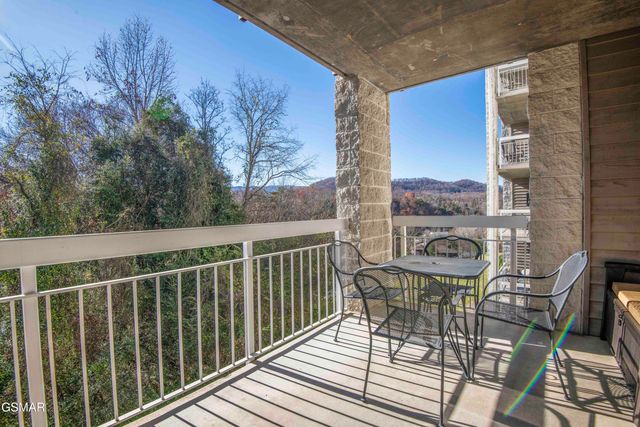 205 Ogle Drive, Pigeon Forge, TN 37863