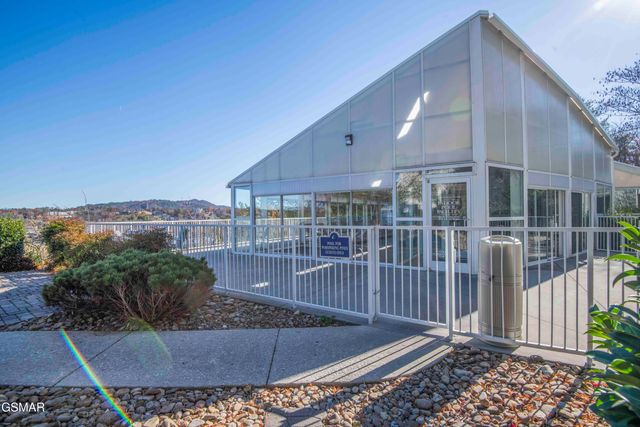 205 Ogle Drive, Pigeon Forge, TN 37863