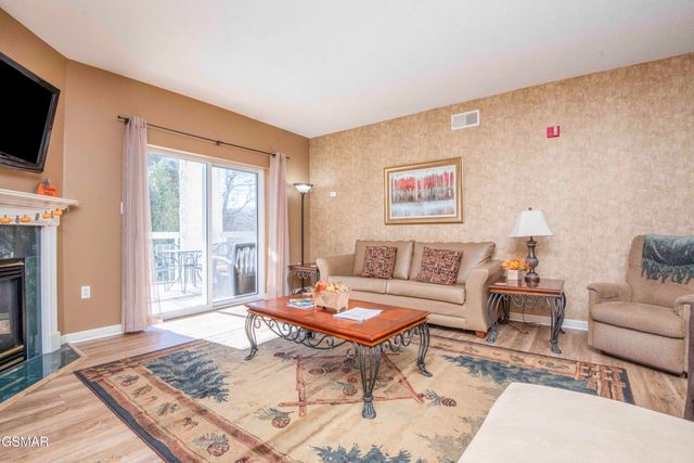 205 Ogle Drive, Pigeon Forge, TN 37863