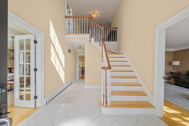 35 Pokanoket Ln, Marshfield, MA 02050