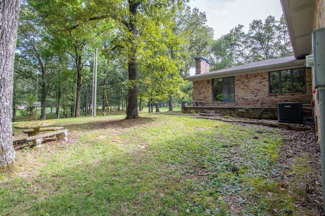 1910 HAMBURG LOOP, Savannah, TN 38372