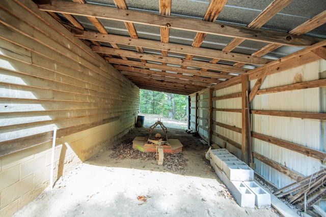 1910 HAMBURG LOOP, Savannah, TN 38372