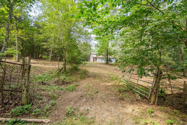 1910 HAMBURG LOOP, Savannah, TN 38372