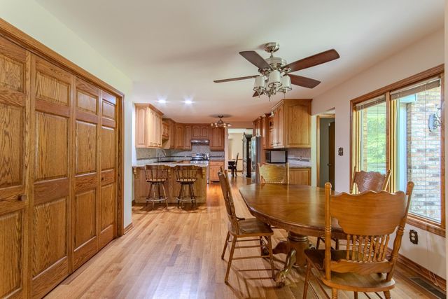 1910 HAMBURG LOOP, Savannah, TN 38372