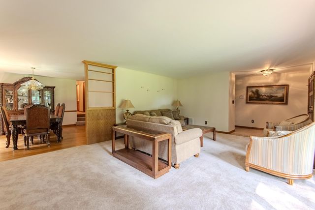 1910 HAMBURG LOOP, Savannah, TN 38372