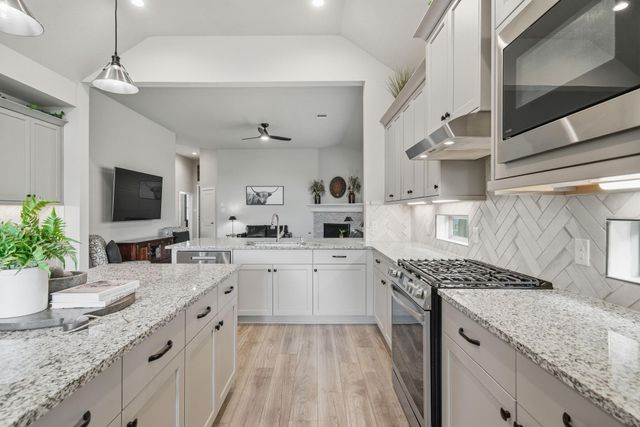 24911 Via Arabella Lane, Richmond, TX 77406