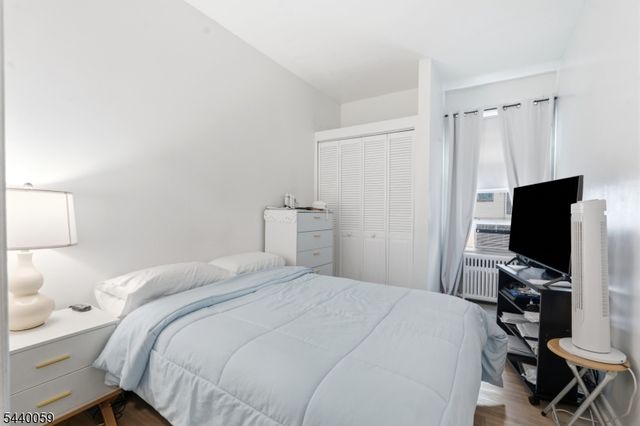411 15Th Ave, Paterson City, NJ 07504