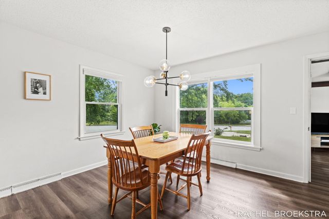 3185 Baker Park Drive Se, City Of Grand Rapids, MI 49508