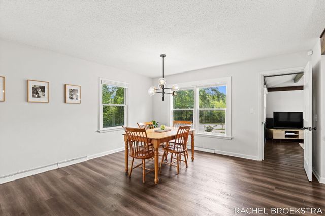 3185 Baker Park Drive Se, City Of Grand Rapids, MI 49508