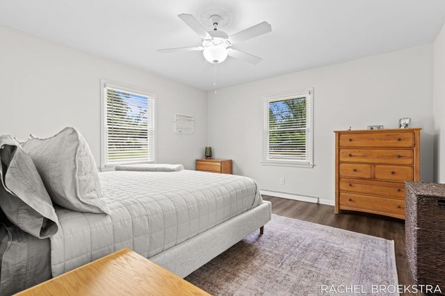 3185 Baker Park Drive Se, City Of Grand Rapids, MI 49508