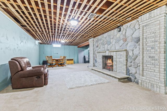 3185 Baker Park Drive Se, City Of Grand Rapids, MI 49508